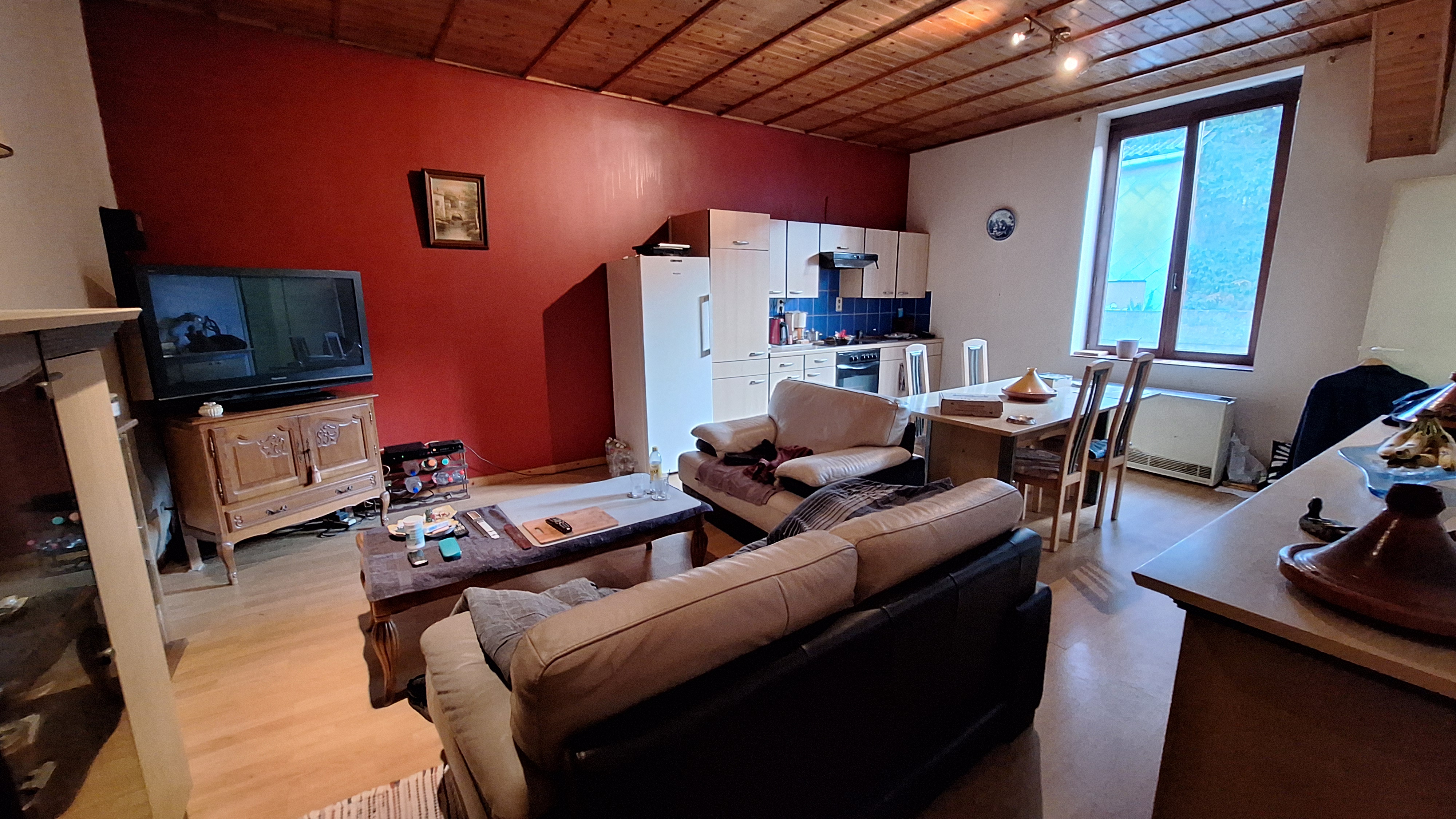 Appartement et espace commercial, photo 3