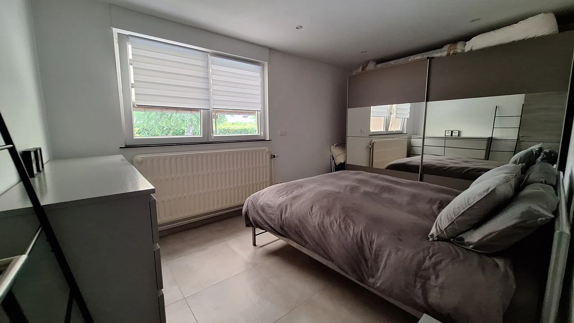 LOUÉ - Maison unifamiliale, photo 8
